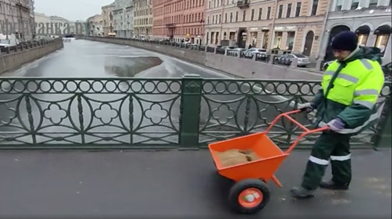 Ручной пескоразбрасыватель СКПР-60