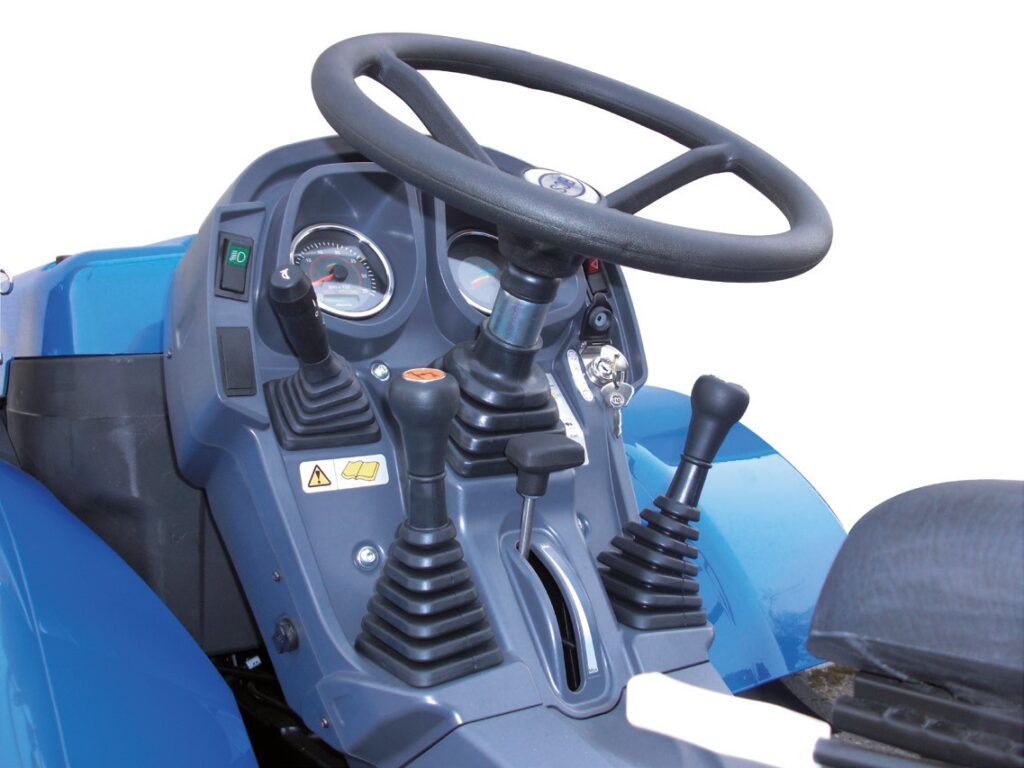Трактор INVICTUS K400